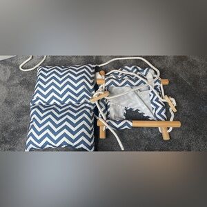 Avenlur Soft Swing with Padding